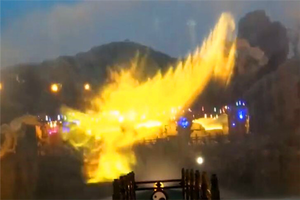 Water curtain movie Shuanglong flying