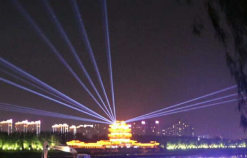 Wansheng laser design Fenhe fountain laser effect and laser landmark effect, create a good night tim