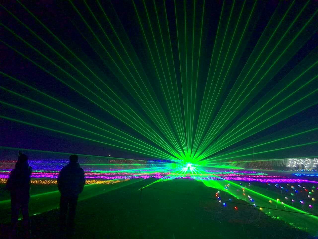 Wan Shen laser helps Zhangjiakou Ming Lake lighting Festival two 15W high power import single green.